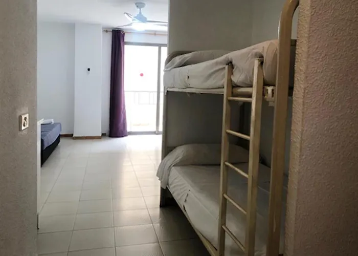 Apartamentos Bernat 3000