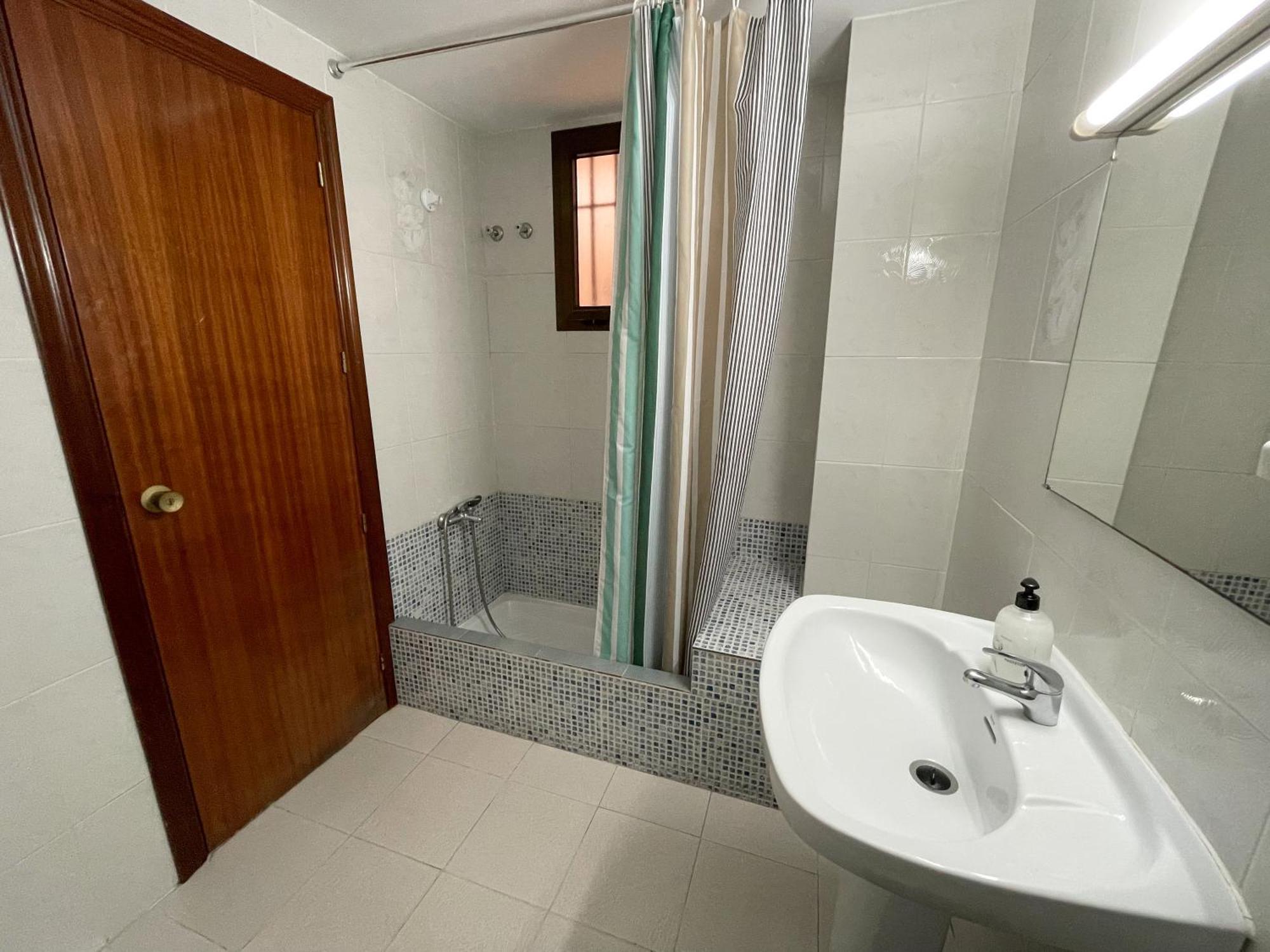 Apartment Bernat 3000 *
